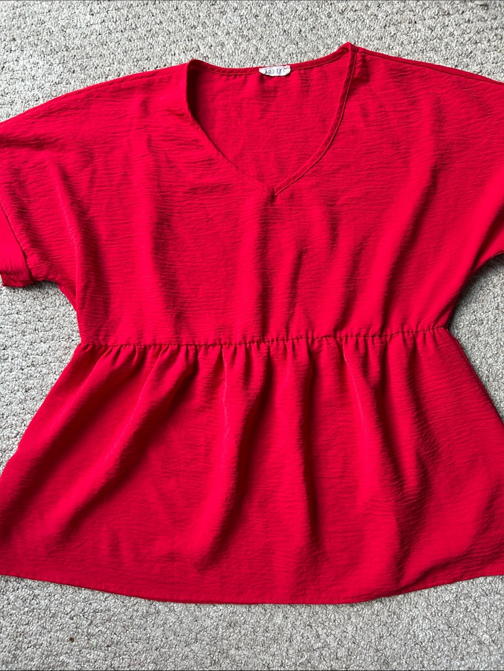 Women's Red V-Neck Peplum Top